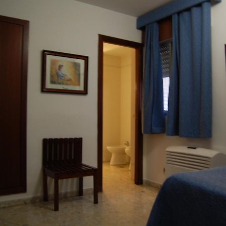 Hotel Marina Victoria Algeciras Luaran gambar