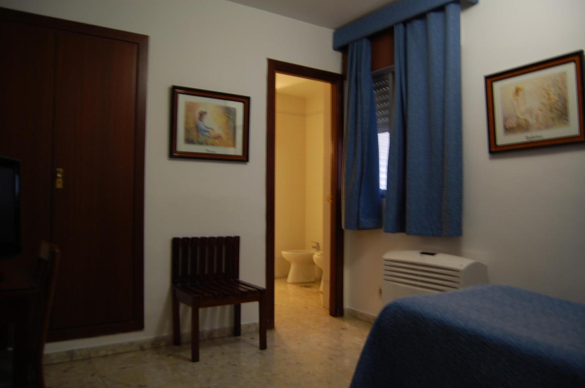 Hotel Marina Victoria Algeciras Luaran gambar