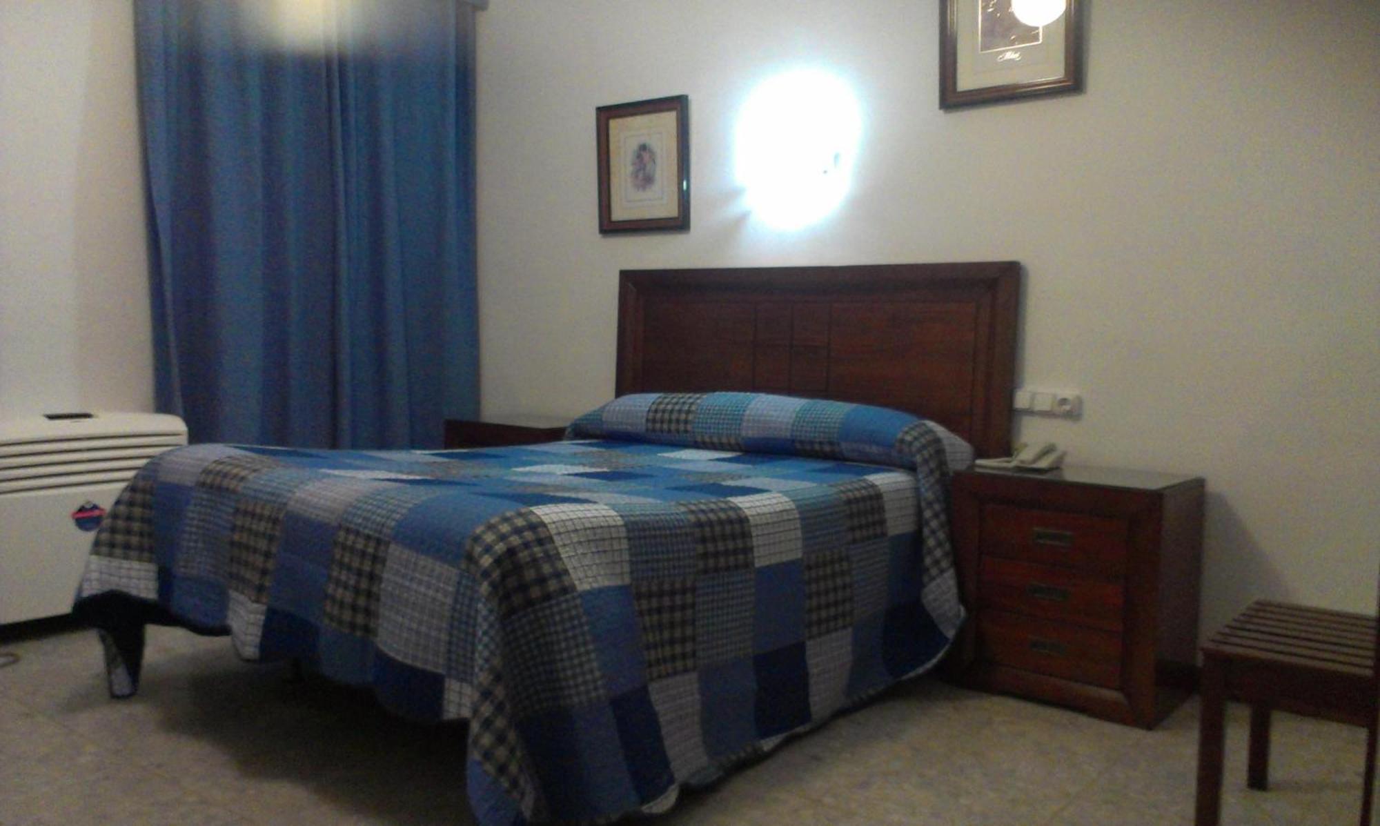 Hotel Marina Victoria Algeciras Luaran gambar