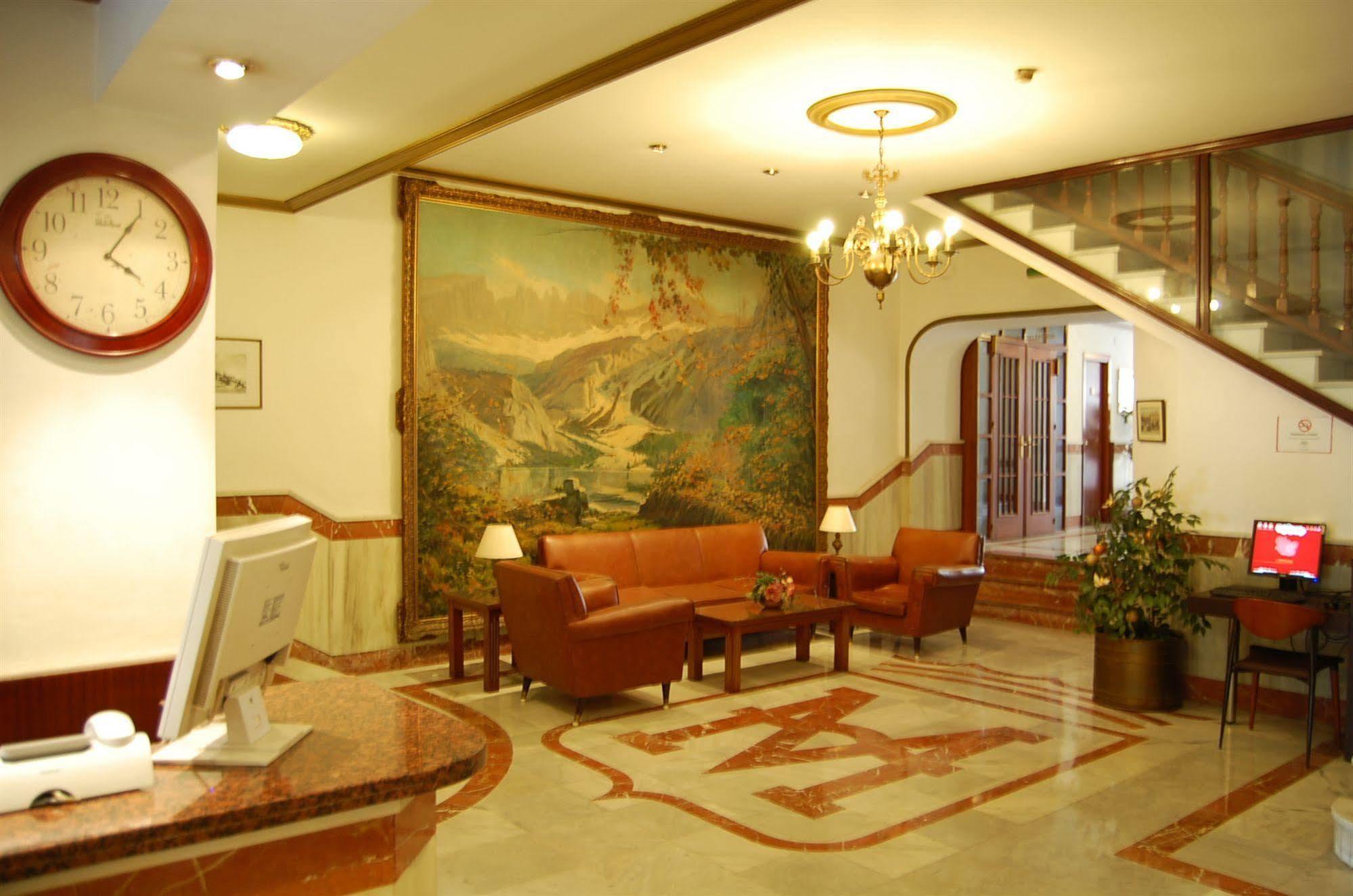 Hotel Marina Victoria Algeciras Luaran gambar