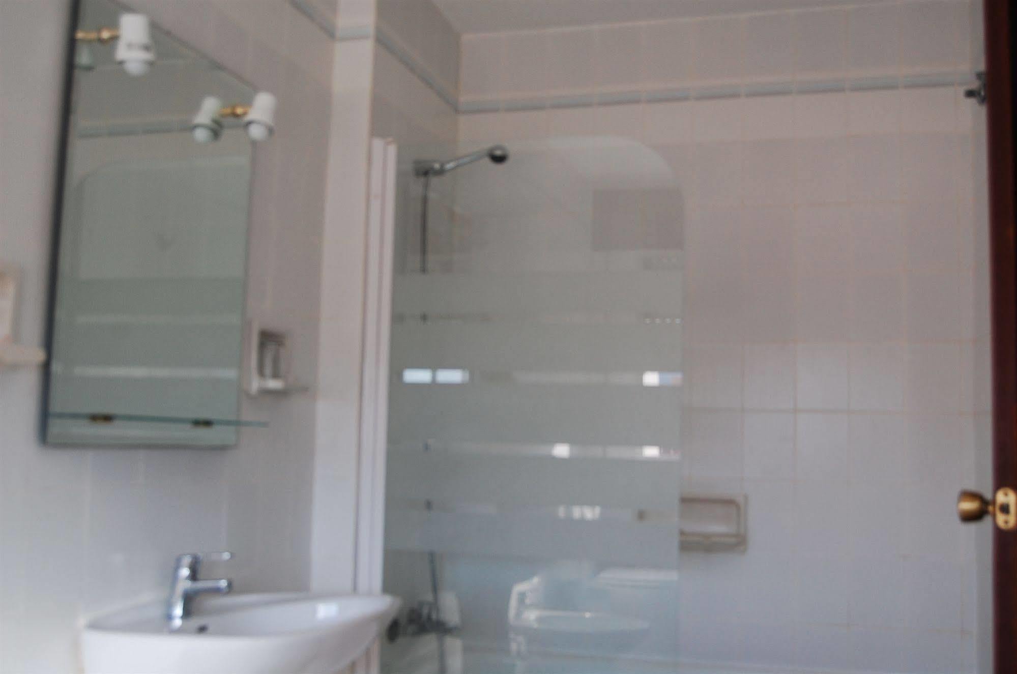 Hotel Marina Victoria Algeciras Luaran gambar